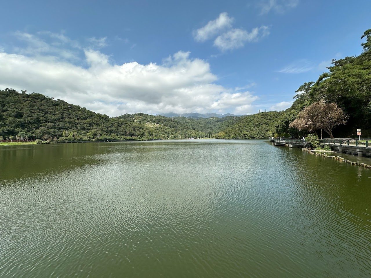 龍潭湖